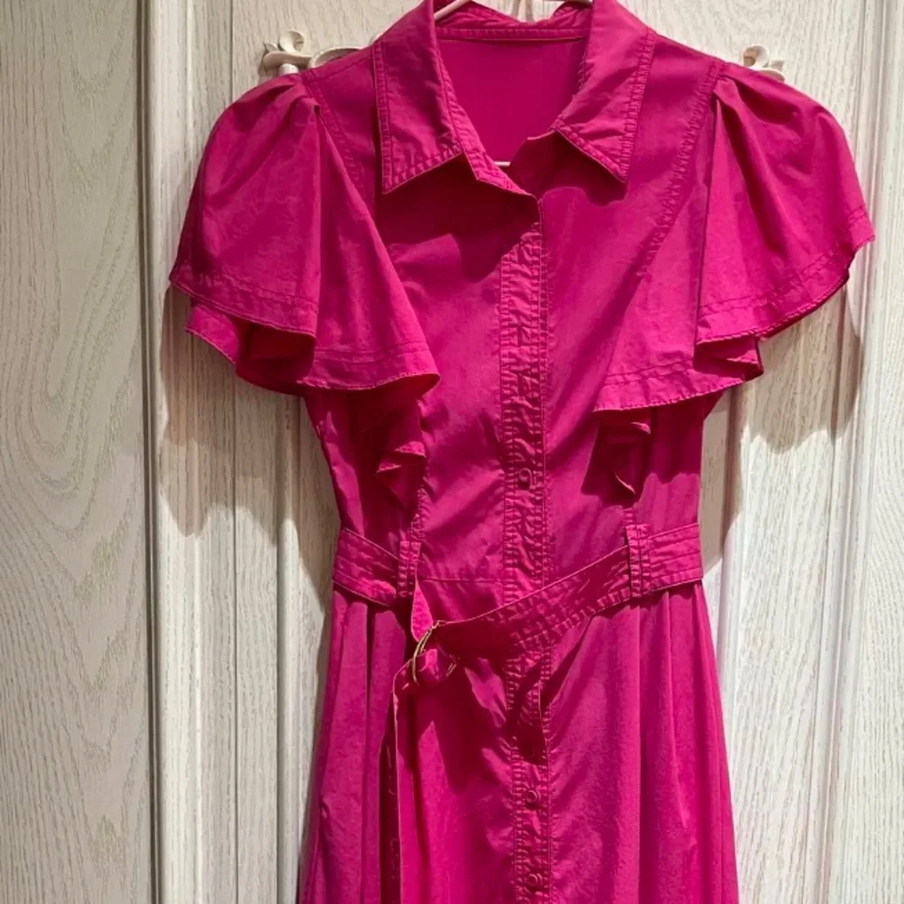 Feminine Pink Midi Skirt Dress with Belt